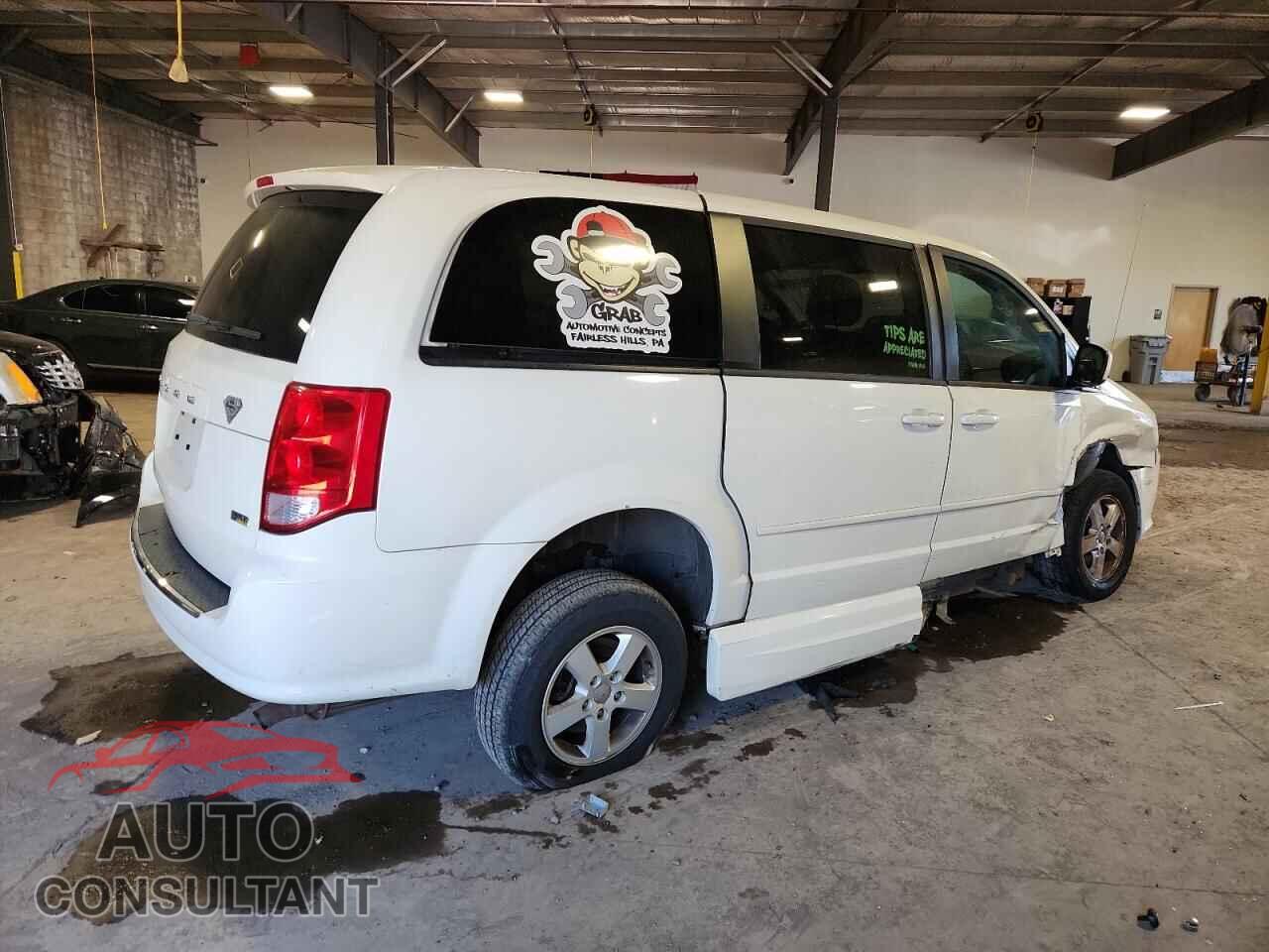 DODGE CARAVAN 2011 - 2D4RN3DG2BR626839
