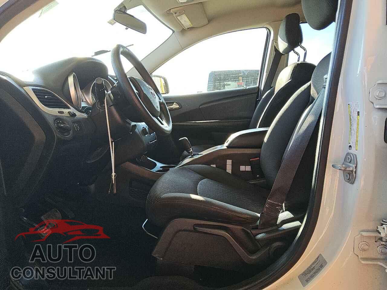 DODGE JOURNEY 2017 - 3C4PDCAB5HT609619