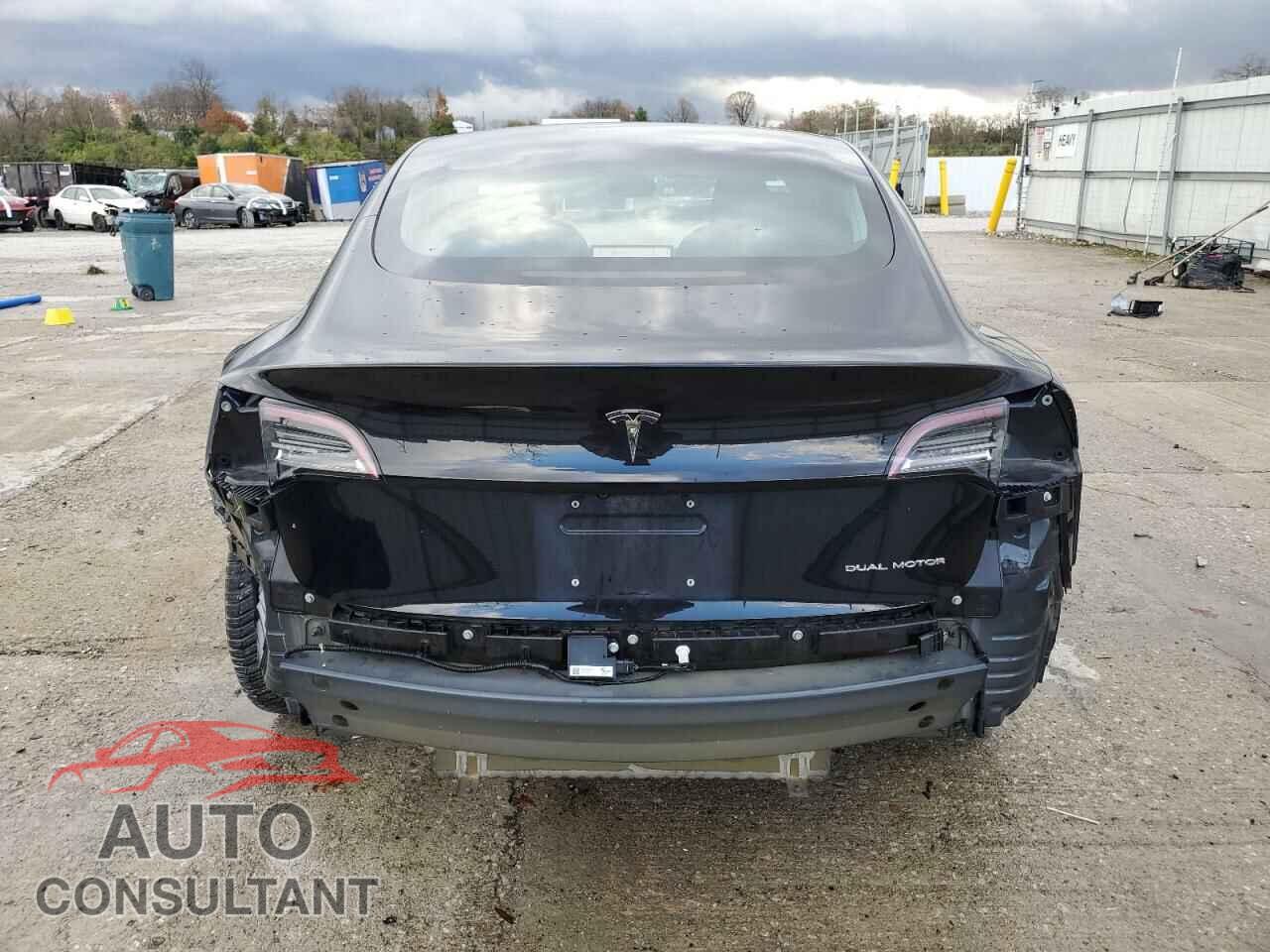 TESLA MODEL 3 2018 - 5YJ3E1EBXJF070560
