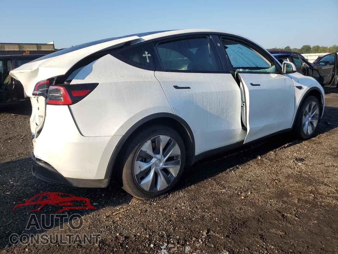 TESLA MODEL Y 2024 - 7SAYGDED6RF044698