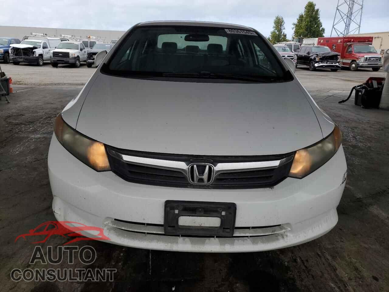 HONDA CIVIC 2014 - 2HGFB2F52CH335295
