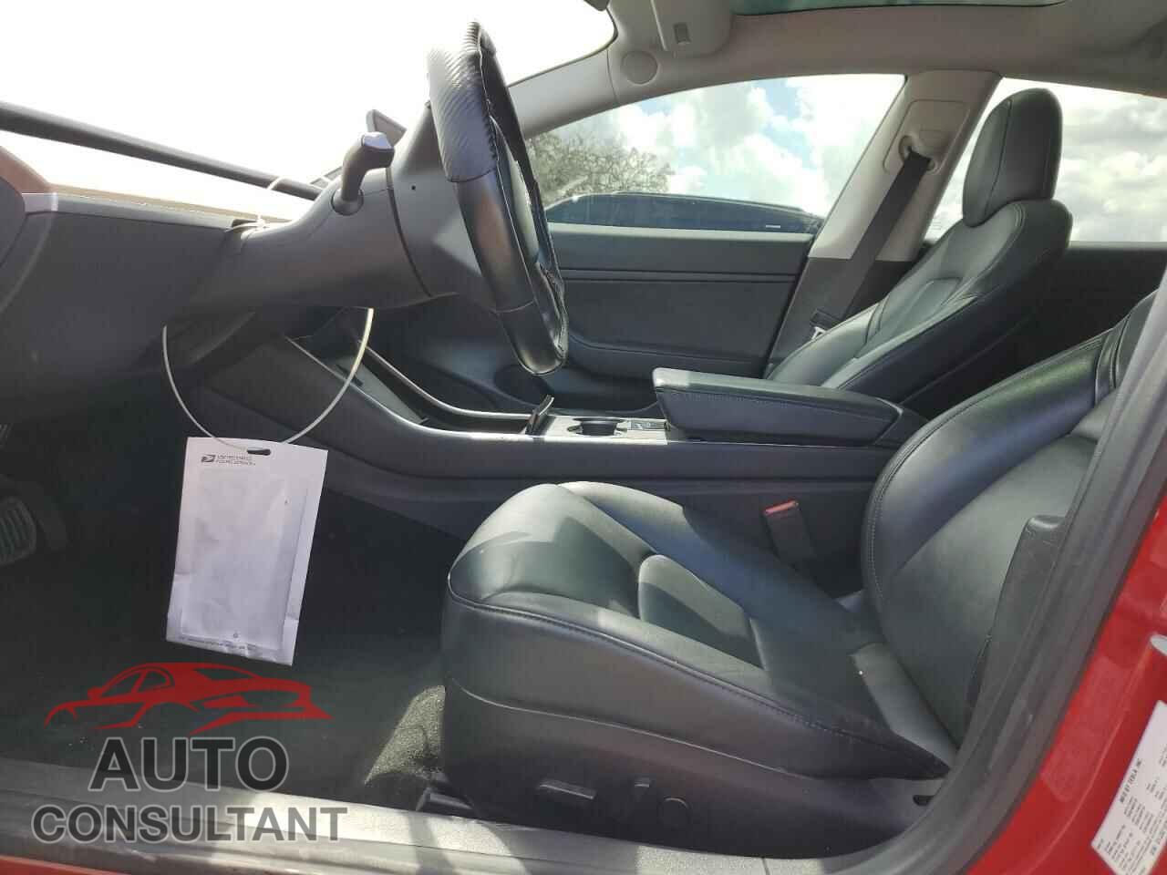 TESLA MODEL 3 2019 - 5YJ3E1EB9KF194501