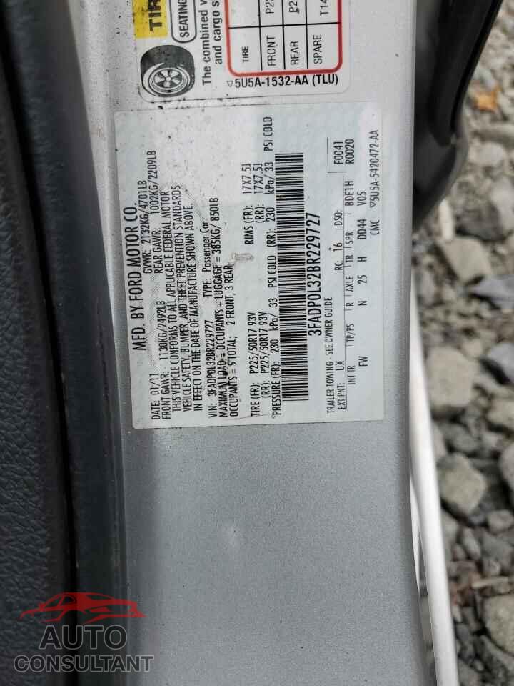 FORD FUSION 2011 - 3FADP0L32BR229727
