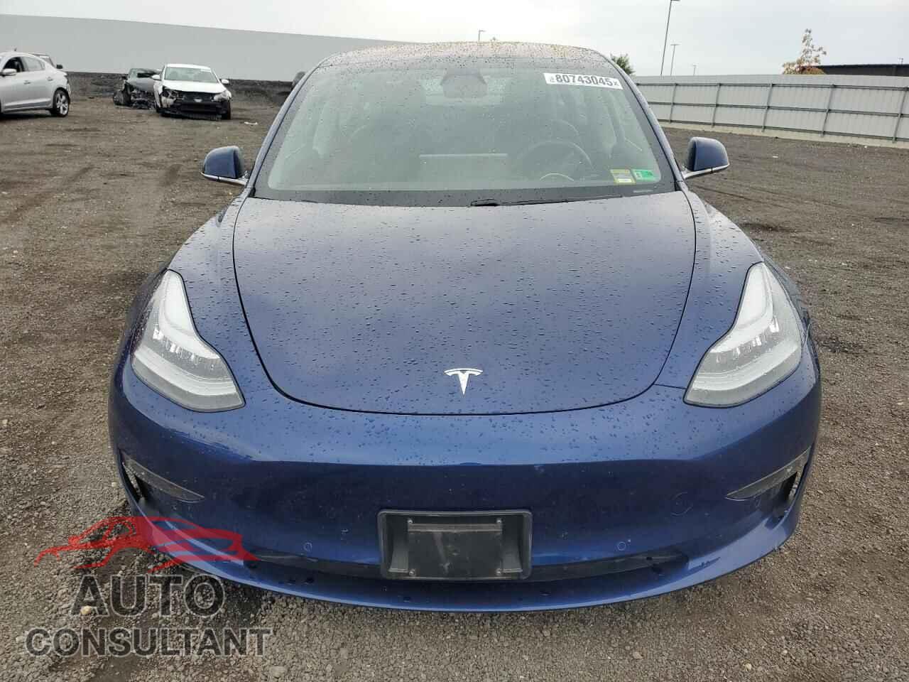 TESLA MODEL 3 2018 - 5YJ3E1EA9JF015587
