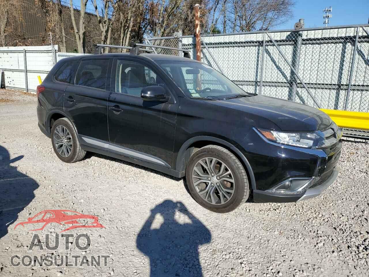 MITSUBISHI OUTLANDER 2016 - JA4AD3A32GZ007406
