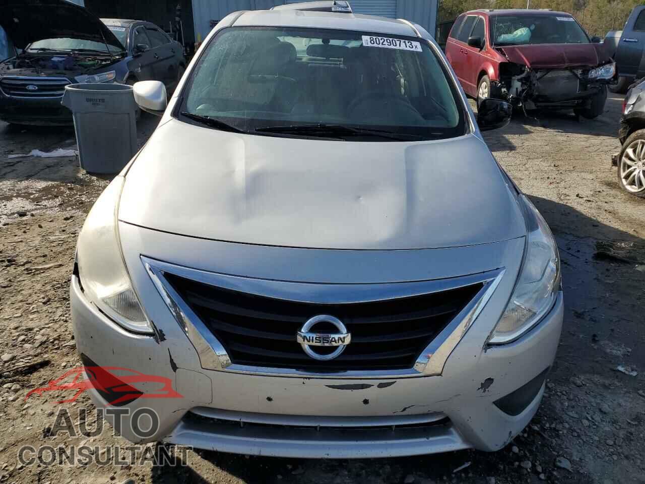 NISSAN VERSA 2015 - 3N1CN7AP4FL839621