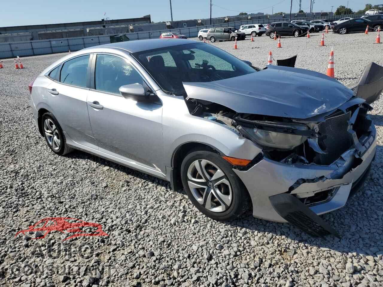 HONDA CIVIC 2018 - 2HGFC2F58JH605219