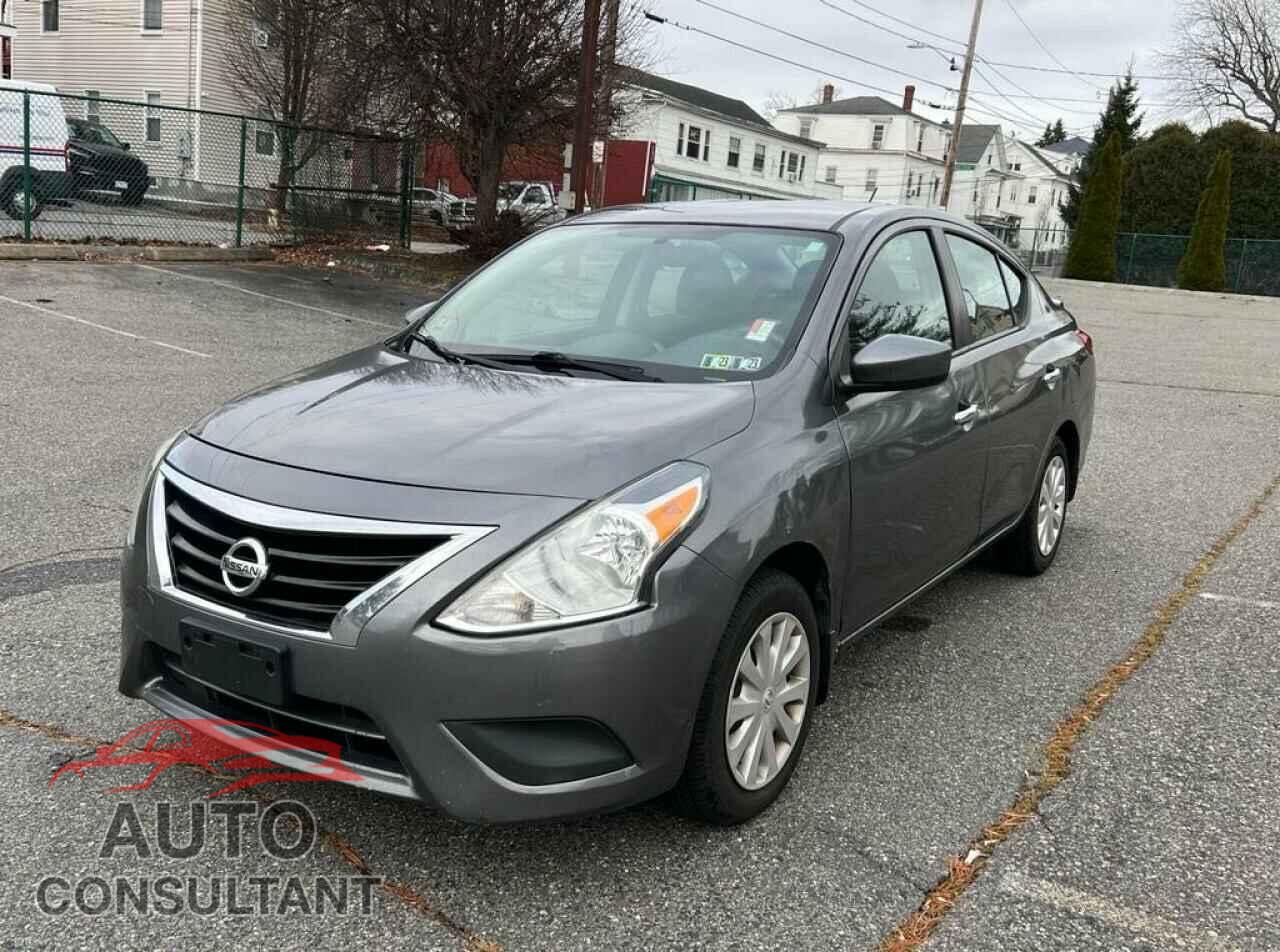 NISSAN VERSA 2017 - 3N1CN7AP8HL853430