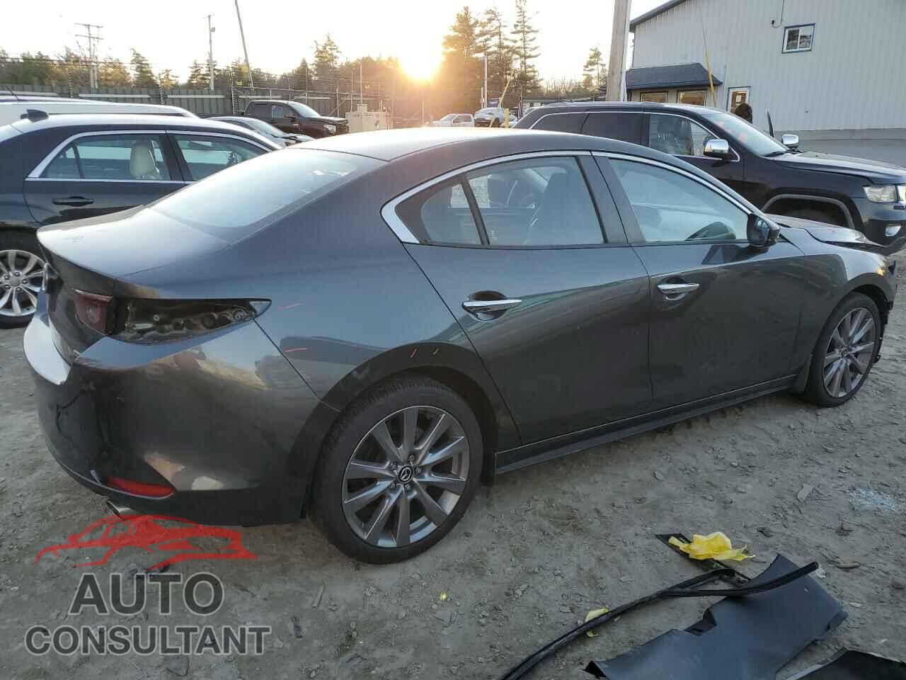 MAZDA 3 2021 - JM1BPBBL2M1314711