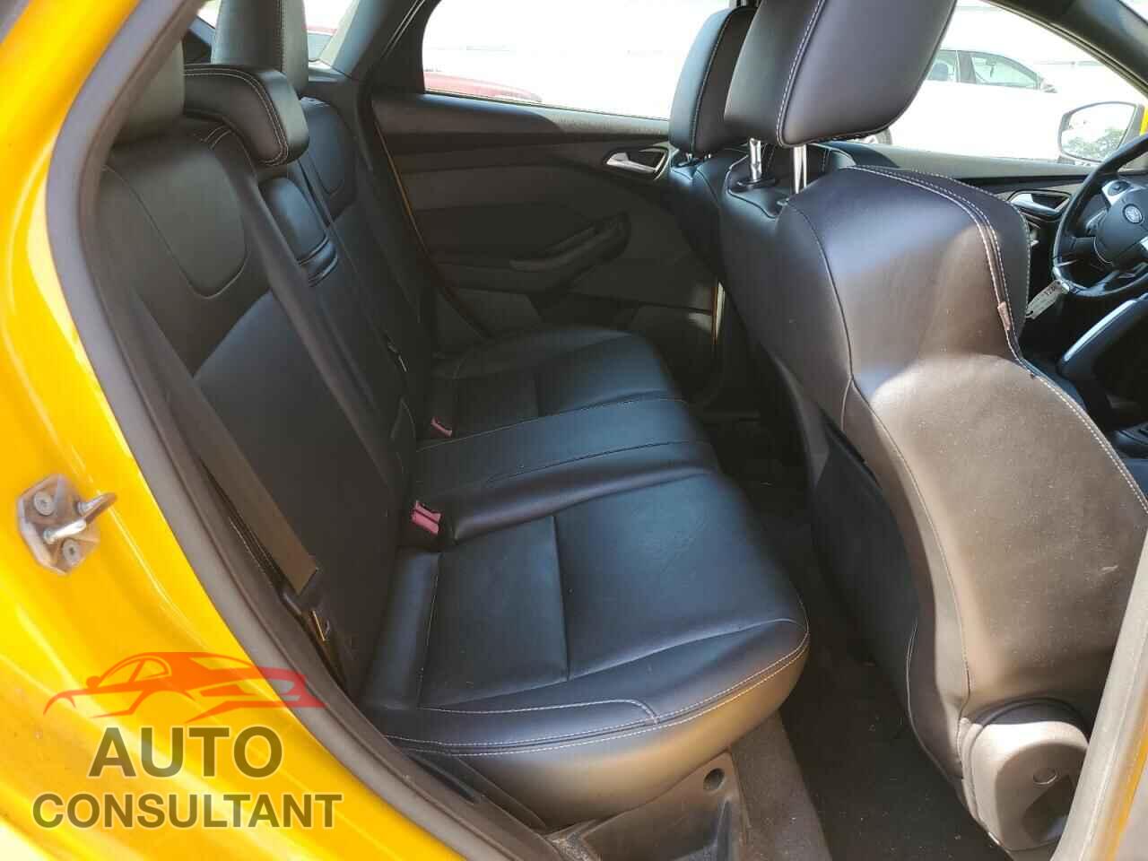FORD FOCUS 2013 - 1FADP3L95DL162404