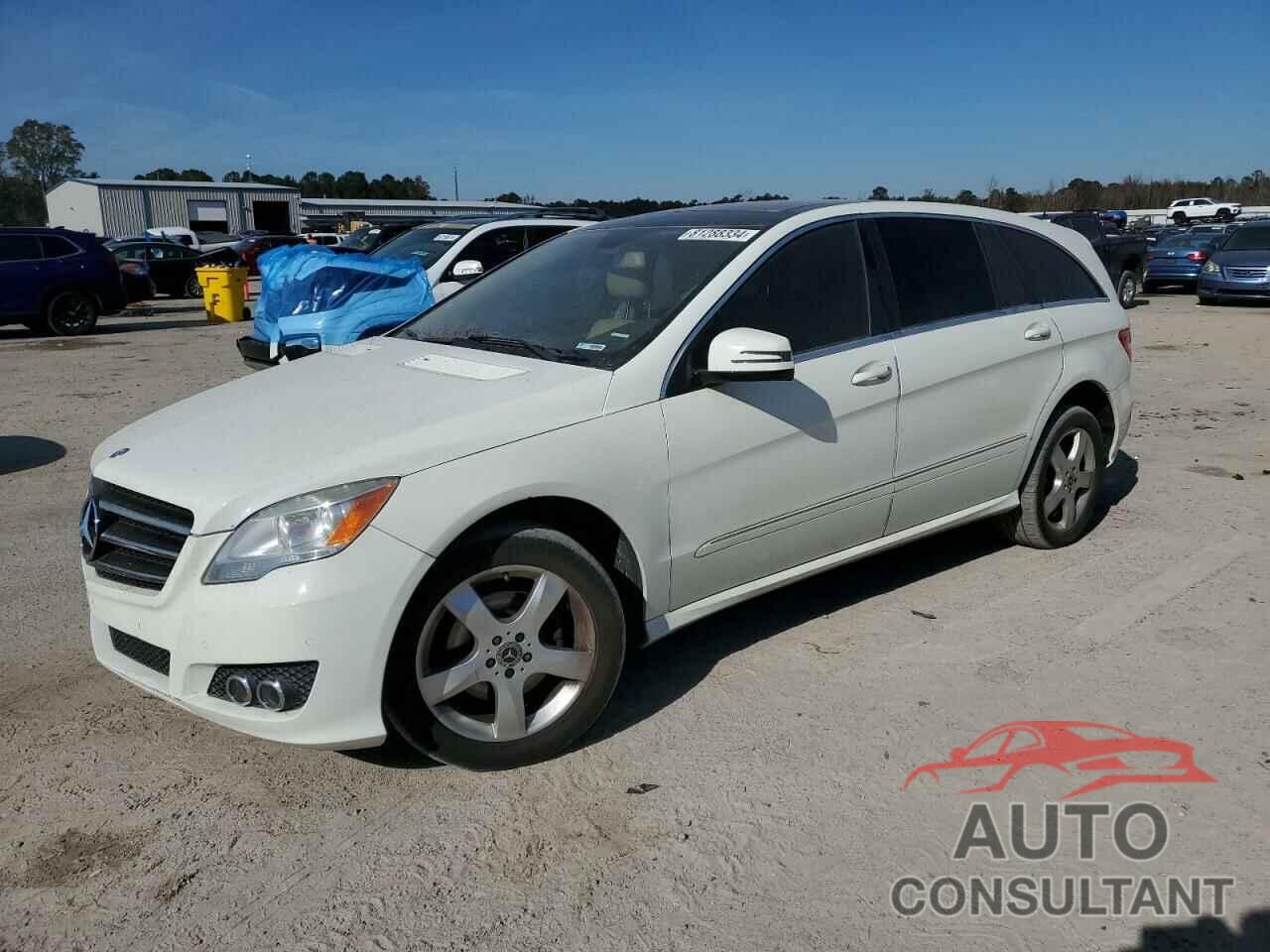 MERCEDES-BENZ R-CLASS 2011 - 4JGCB6FE3BA128156
