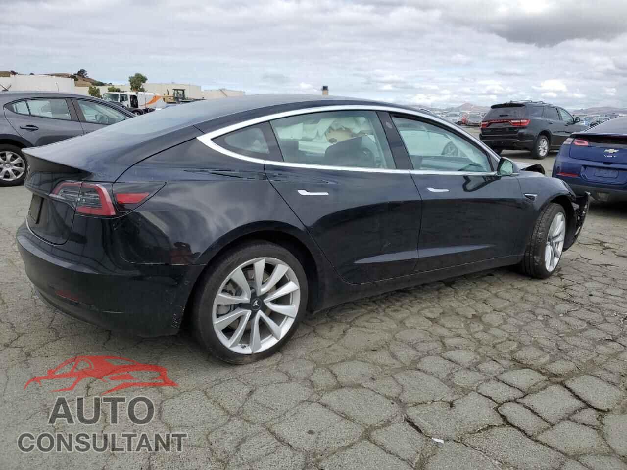 TESLA MODEL 3 2019 - 5YJ3E1EA6KF425328