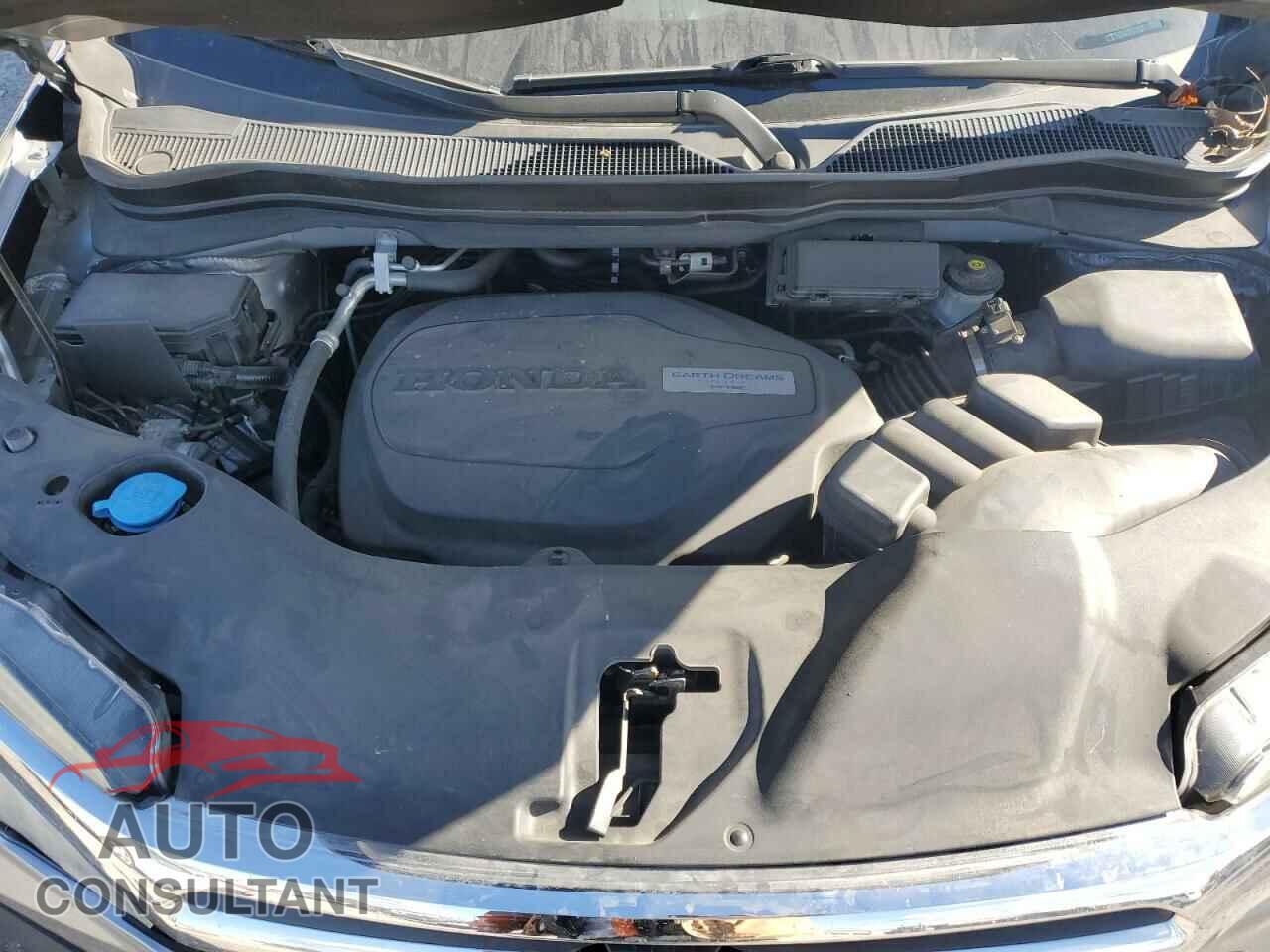 HONDA RIDGELINE 2018 - 5FPYK2F14JB000120