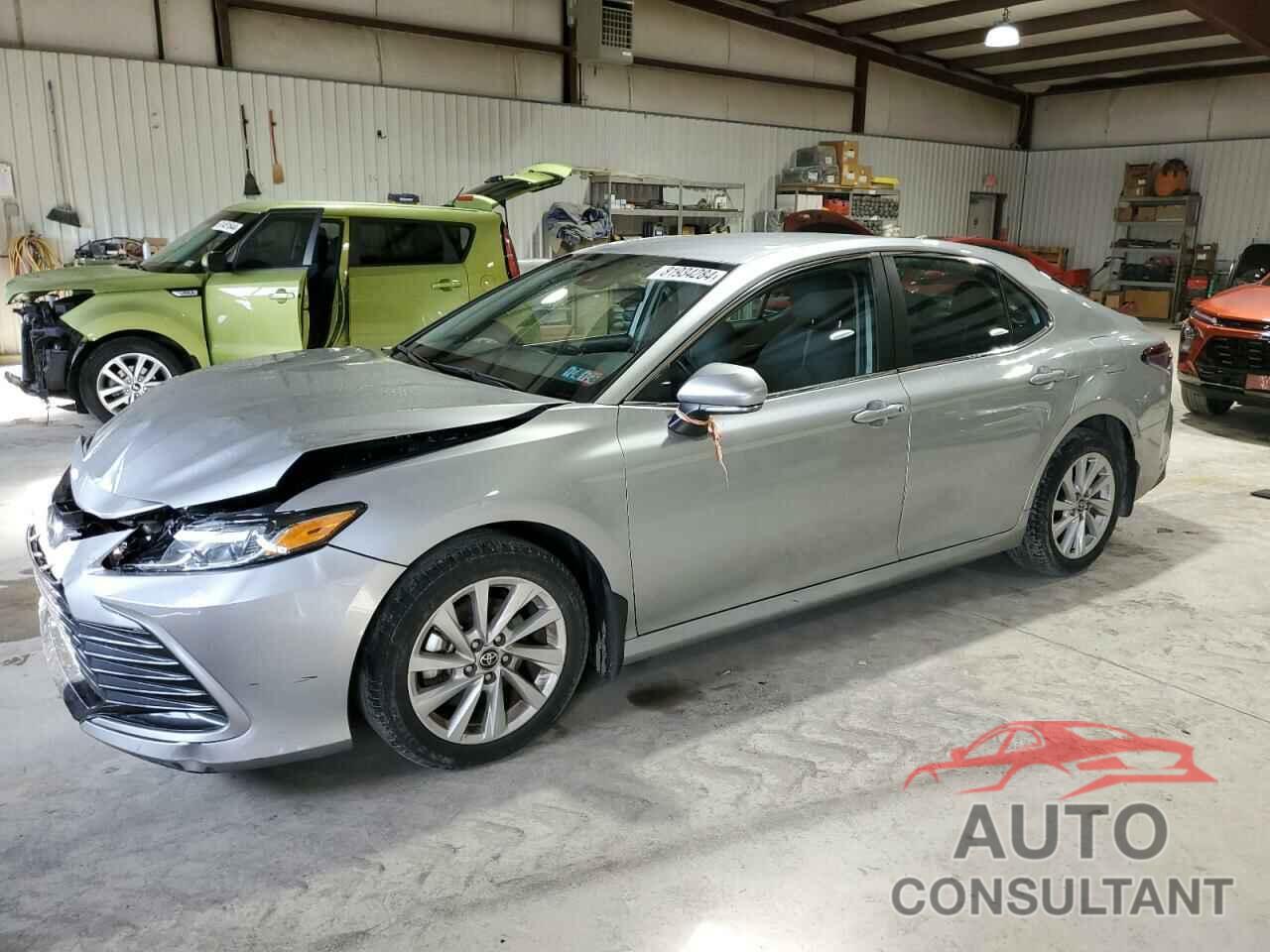 TOYOTA CAMRY 2023 - 4T1C11BK6PU088341