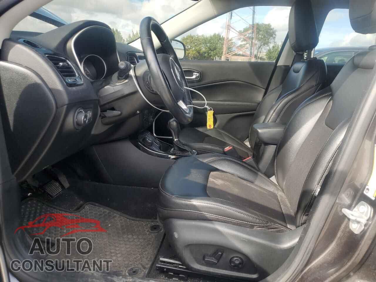 JEEP COMPASS 2020 - 3C4NJDBB9LT228174