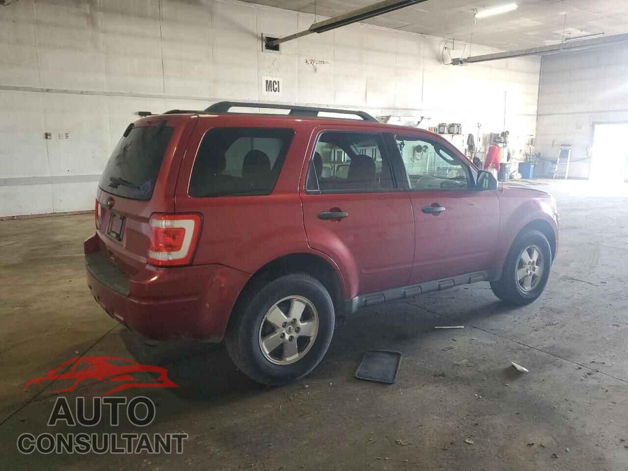 FORD ESCAPE 2012 - 1FMCU9D79CKA21981