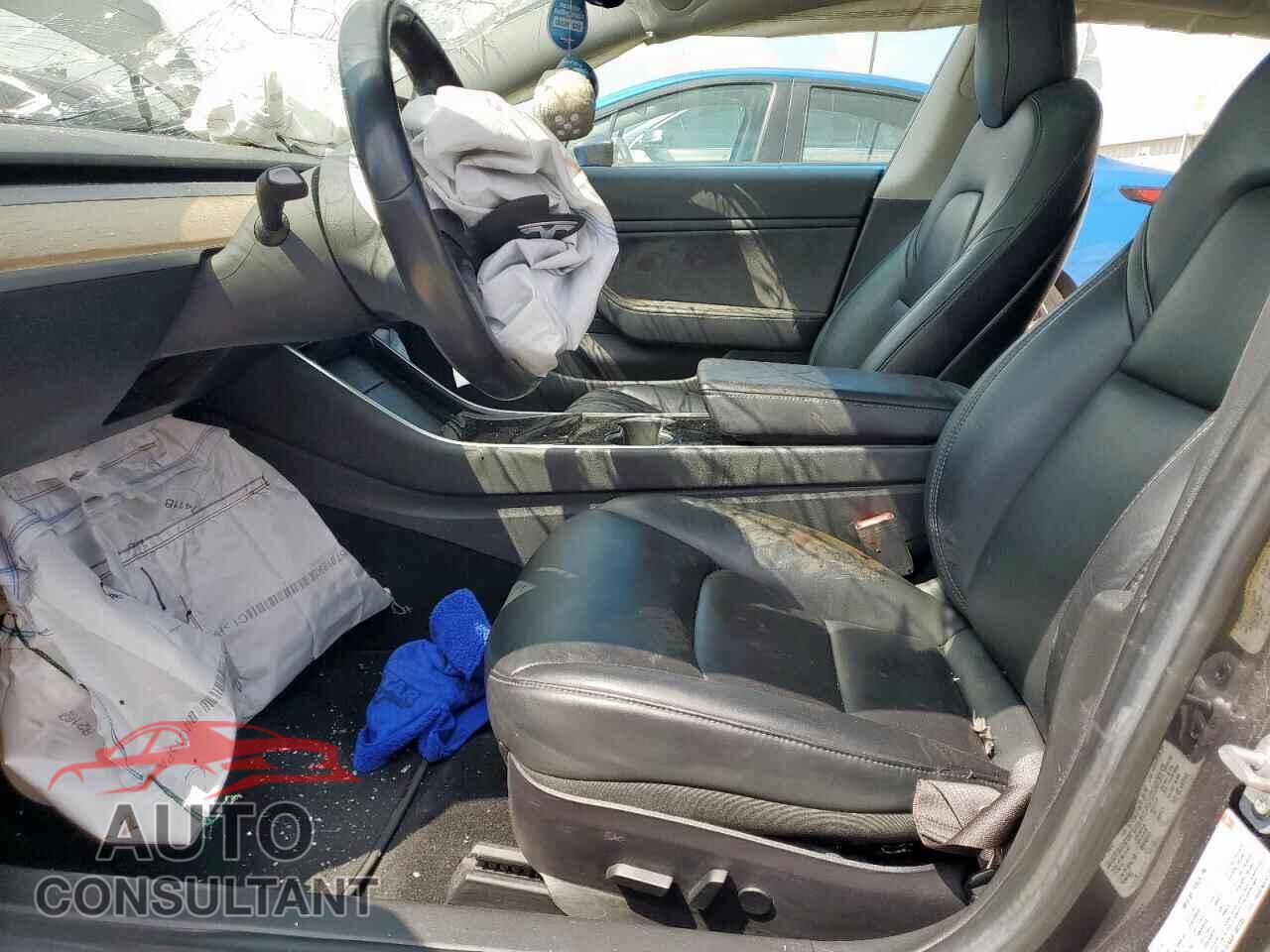 TESLA MODEL 3 2018 - 5YJ3E1EA4JF102135