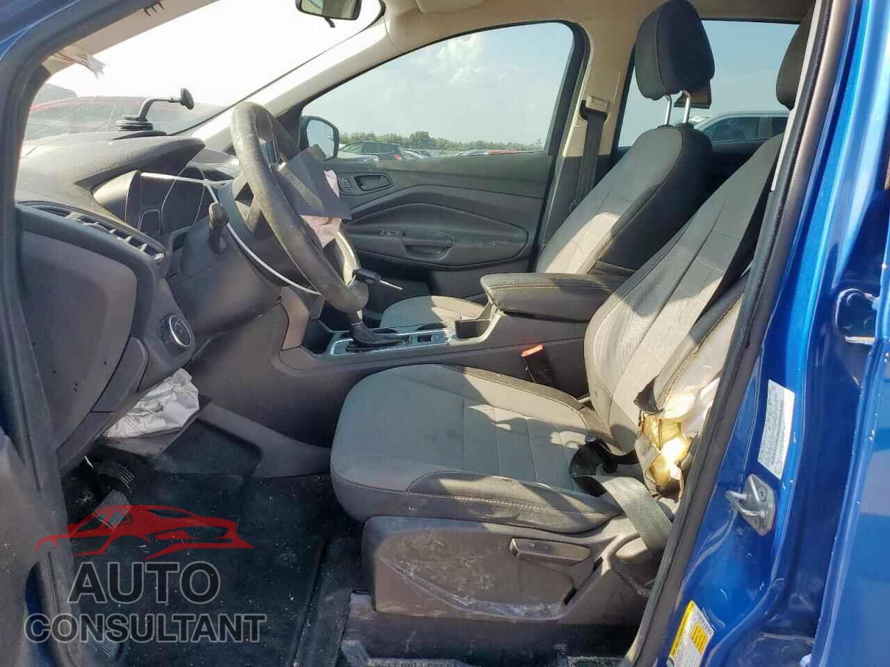 FORD ESCAPE 2017 - 1FMCU0F76HUB52421