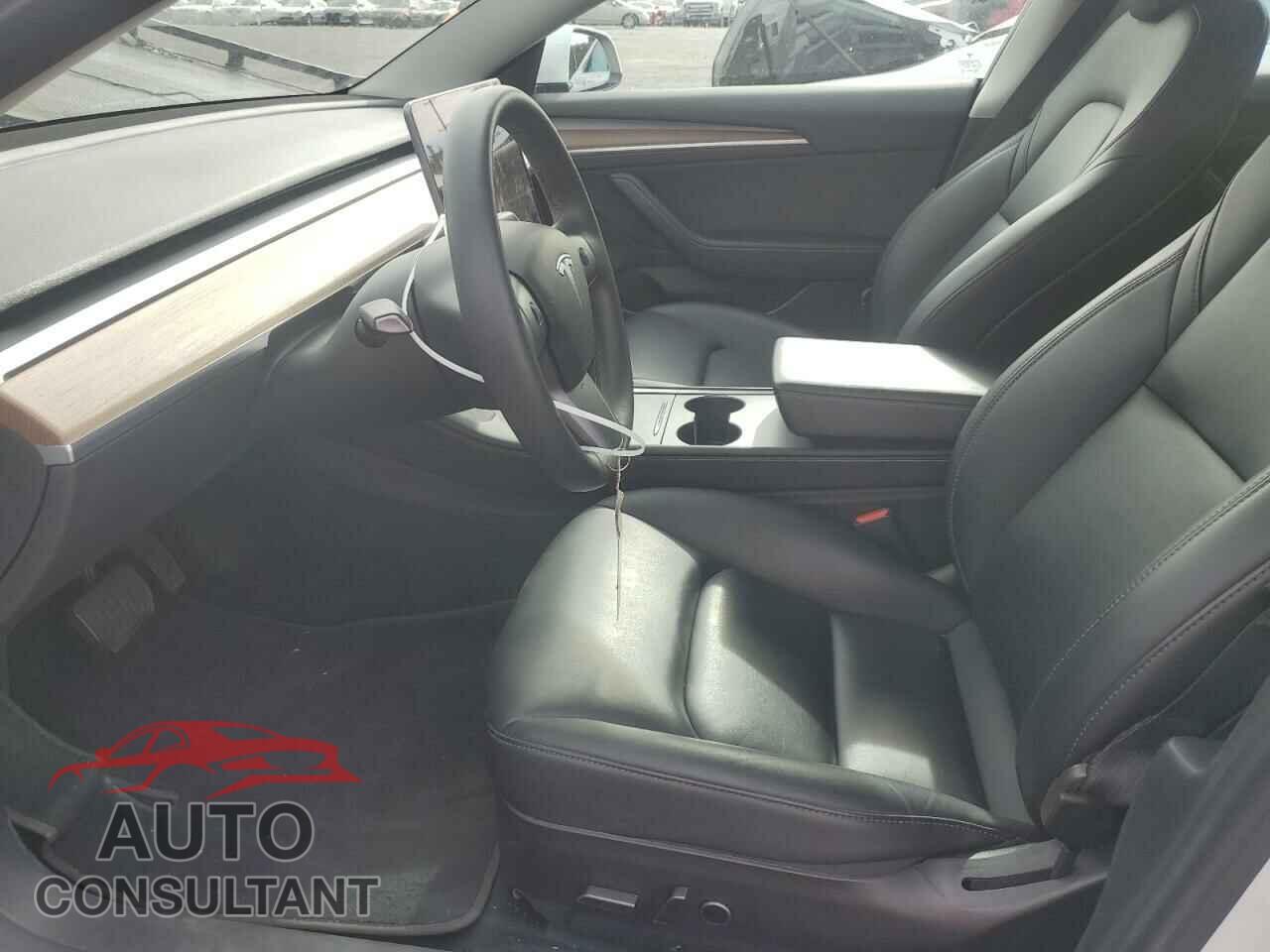TESLA MODEL 3 2022 - 5YJ3E1EB5NF133523