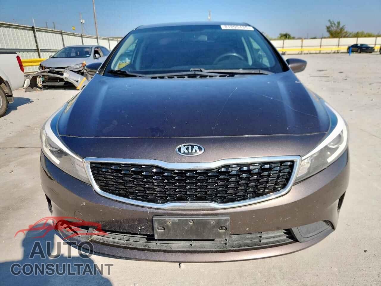 KIA FORTE 2017 - 3KPFK4A7XHE140311