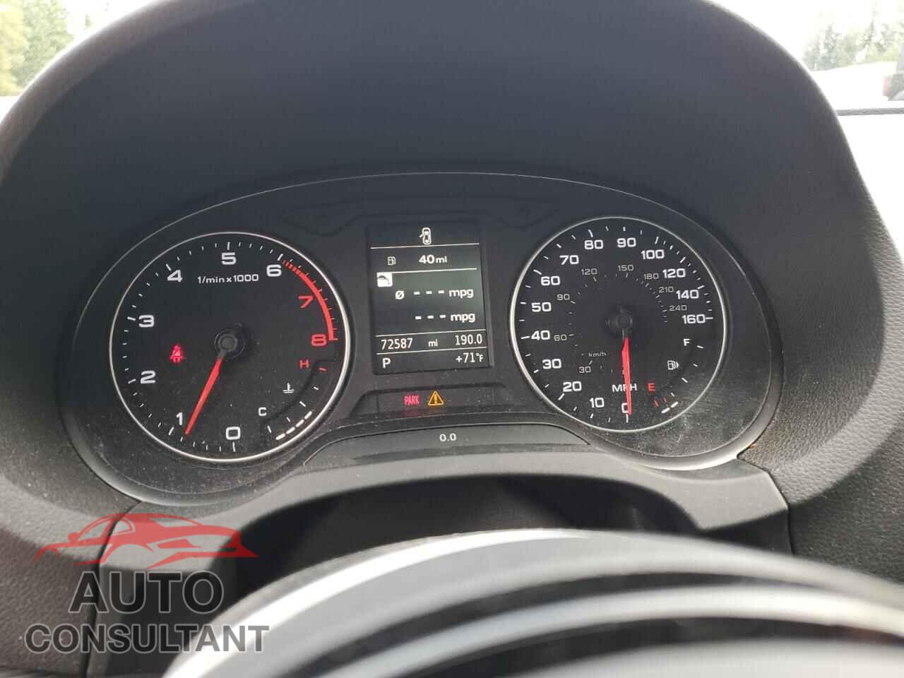 AUDI A3 2015 - WAUACGFF8F1003549