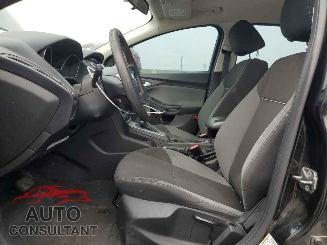 FORD FOCUS 2013 - 1FADP3F2XDL286487