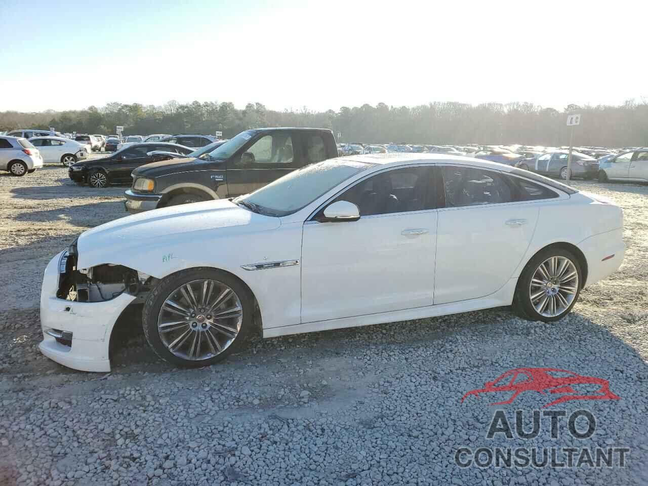 JAGUAR XJ 2016 - SAJWA1C78G8V99121