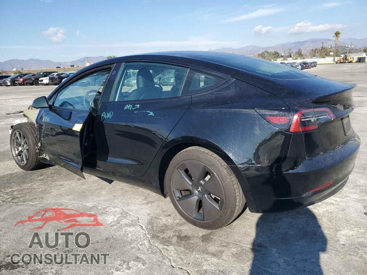 TESLA MODEL 3 2023 - 5YJ3E1EA0PF585308