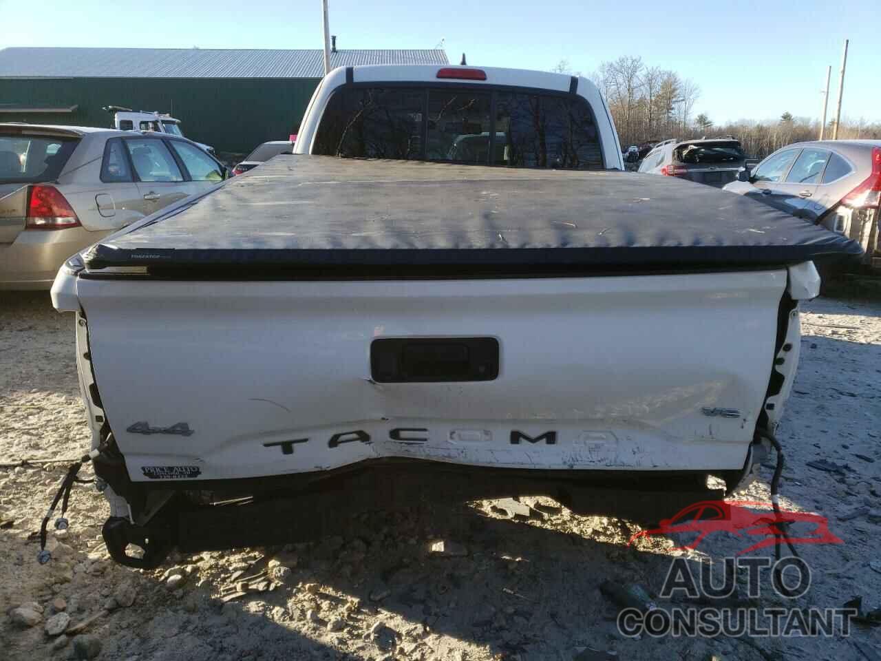 TOYOTA TACOMA 2017 - 5TFSZ5AN0HX050714