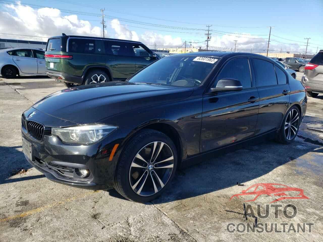 BMW 3 SERIES 2018 - WBA8B9C55JAE22401