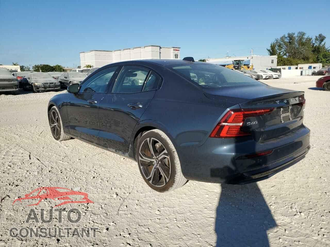 VOLVO S60 CORE 2023 - 7JRL12FKXPG252324