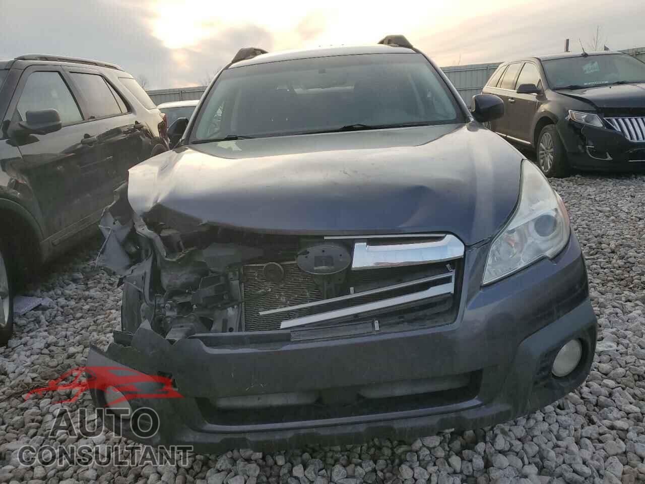 SUBARU OUTBACK 2013 - 4S4BRCCC6D3261011