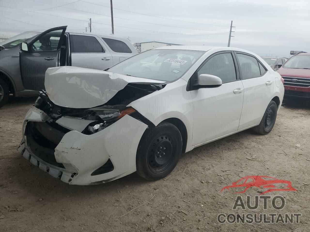 TOYOTA COROLLA 2018 - 5YFBURHE8JP854422