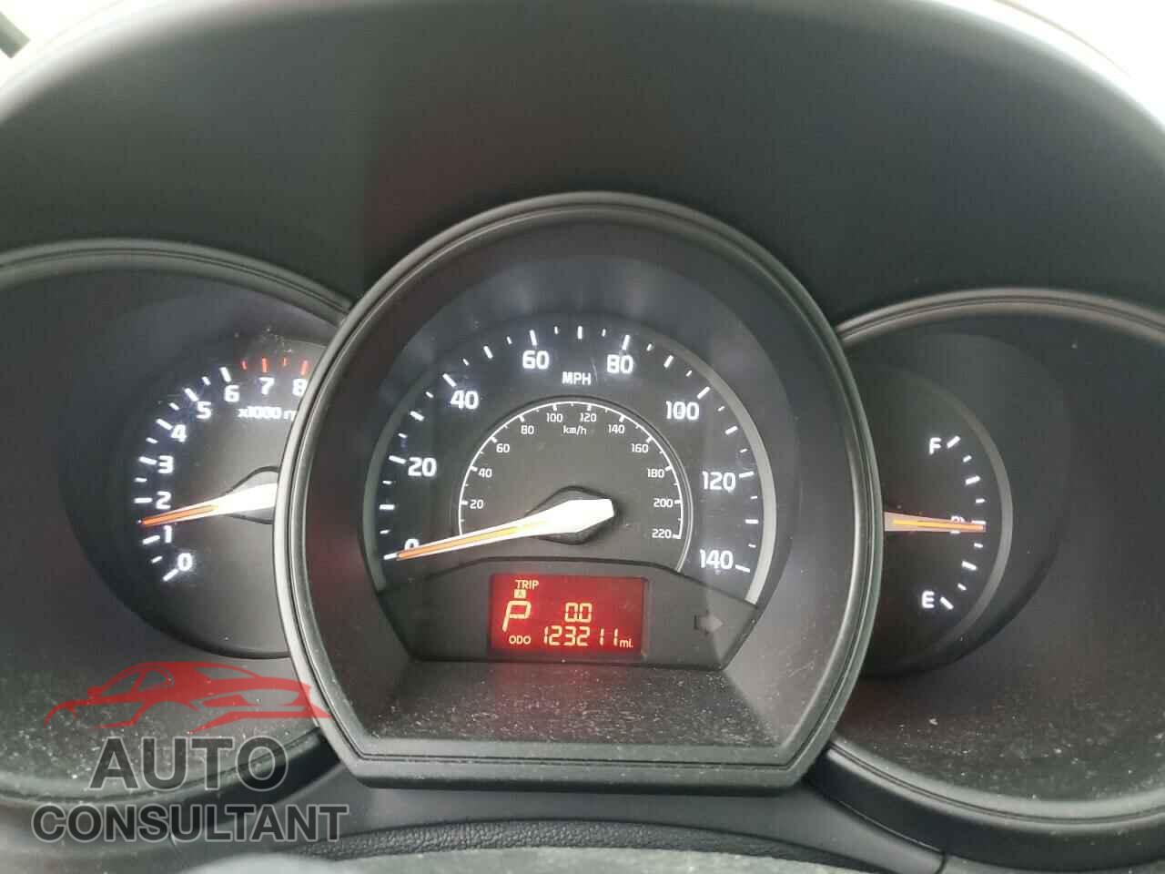 KIA RIO 2012 - KNADM5A30C6035860