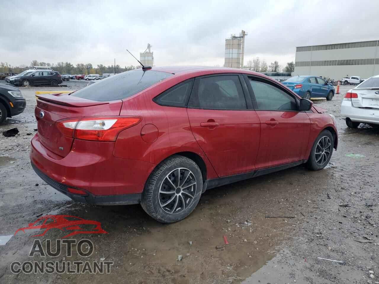 FORD FOCUS 2012 - 1FAHP3F2XCL222028