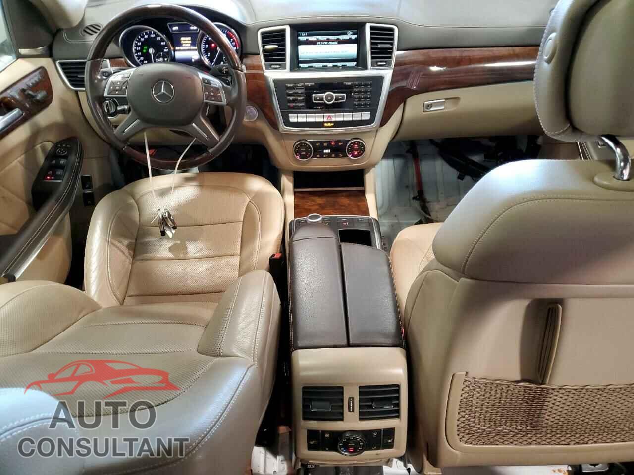 MERCEDES-BENZ GL-CLASS 2015 - 4JGDF7DE5FA520613