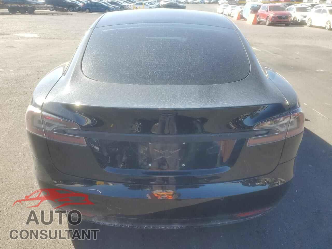 TESLA MODEL S 2018 - 5YJSA1E29JF265900