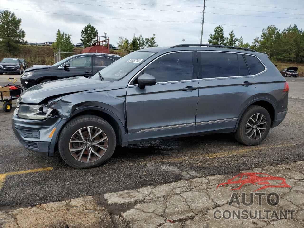 VOLKSWAGEN TIGUAN 2018 - 3VV3B7AX7JM218576