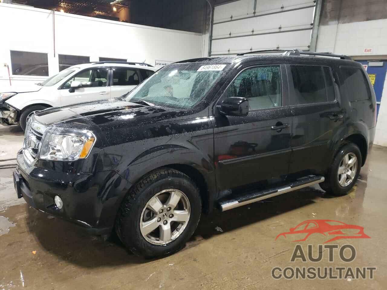 HONDA PILOT 2011 - 5FNYF4H5XBB027803