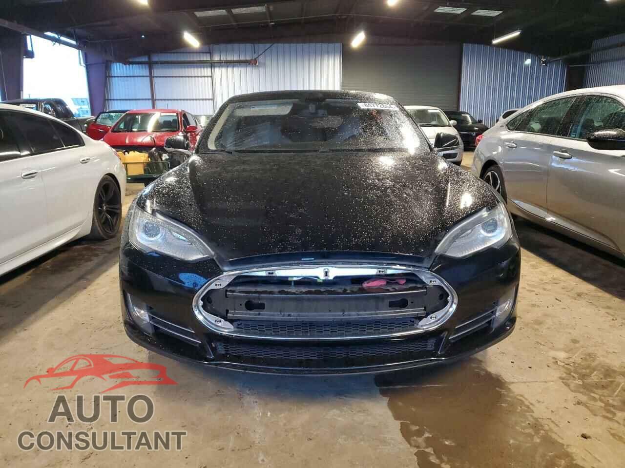 TESLA MODEL S 2013 - 5YJSA1DPXDFP16284