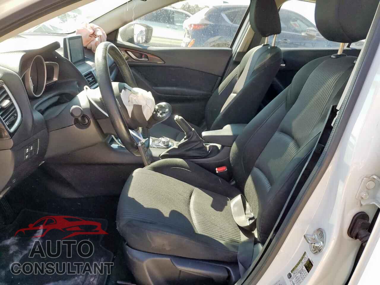 MAZDA 3 2015 - JM1BM1V71F1220792