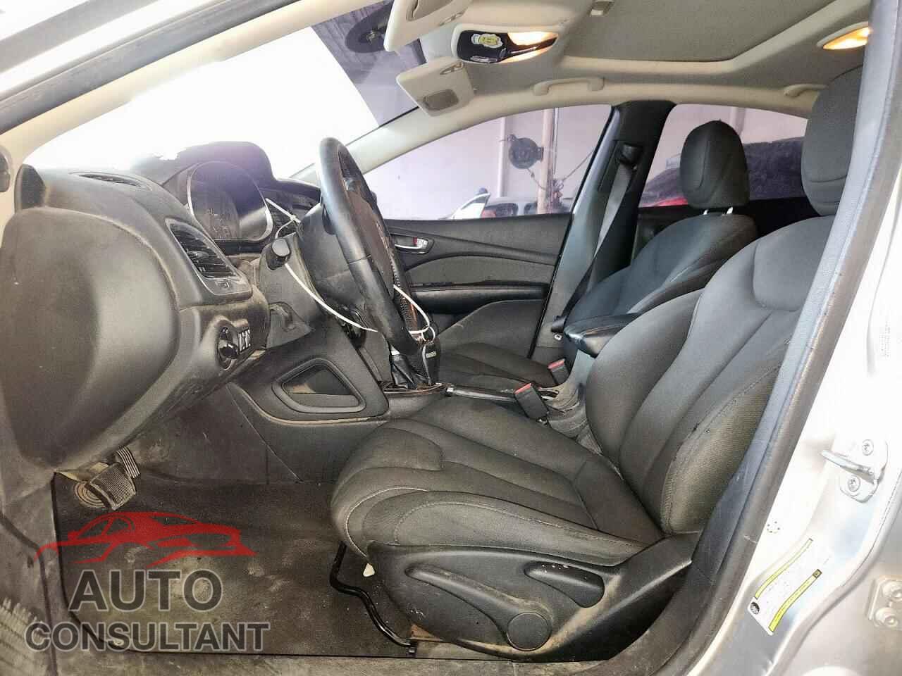 DODGE DART 2013 - 1C3CDFBA0DD336745