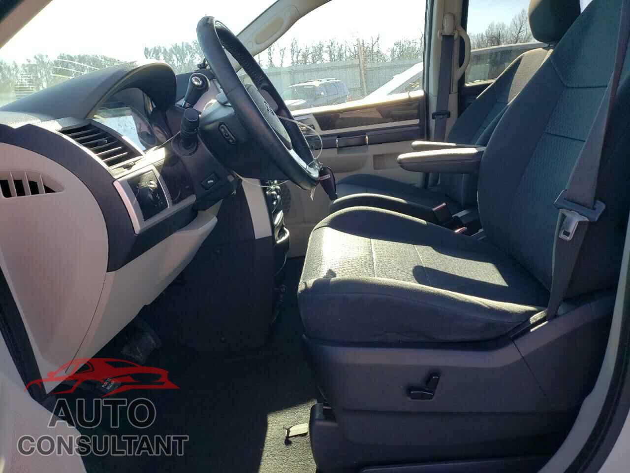 DODGE CARAVAN 2010 - 2D4RN5D14AR106499