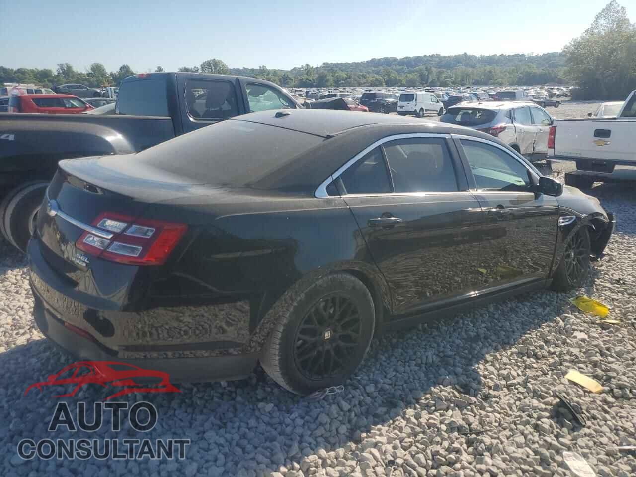 FORD TAURUS 2015 - 1FAHP2E87FG179944