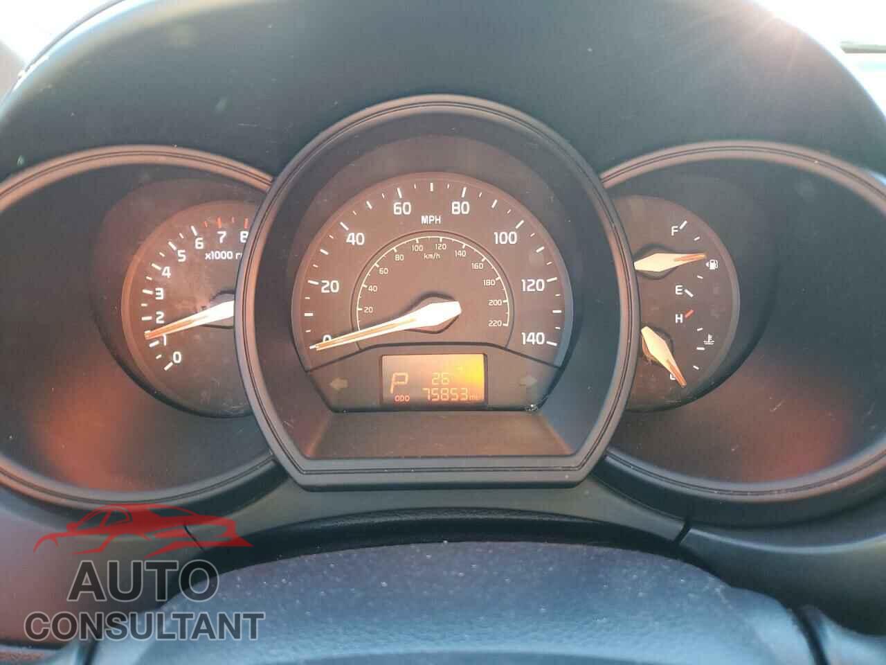 KIA RIO 2015 - KNADM4A33F6440870
