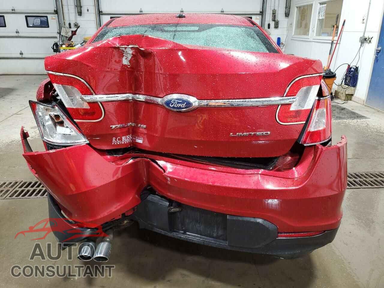 FORD TAURUS 2011 - 1FAHP2FW0BG165116
