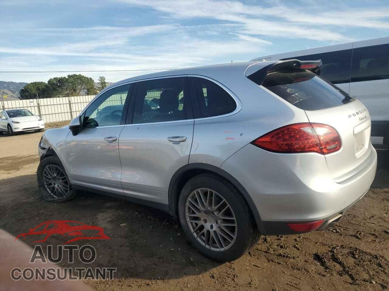 PORSCHE CAYENNE 2012 - WP1AB2A22CLA43573