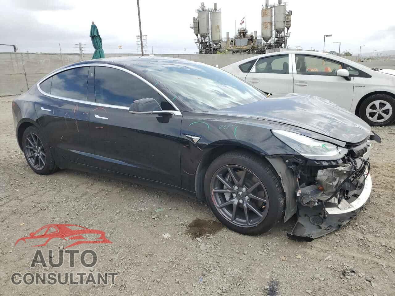 TESLA MODEL 3 2019 - 5YJ3E1EA7KF325724