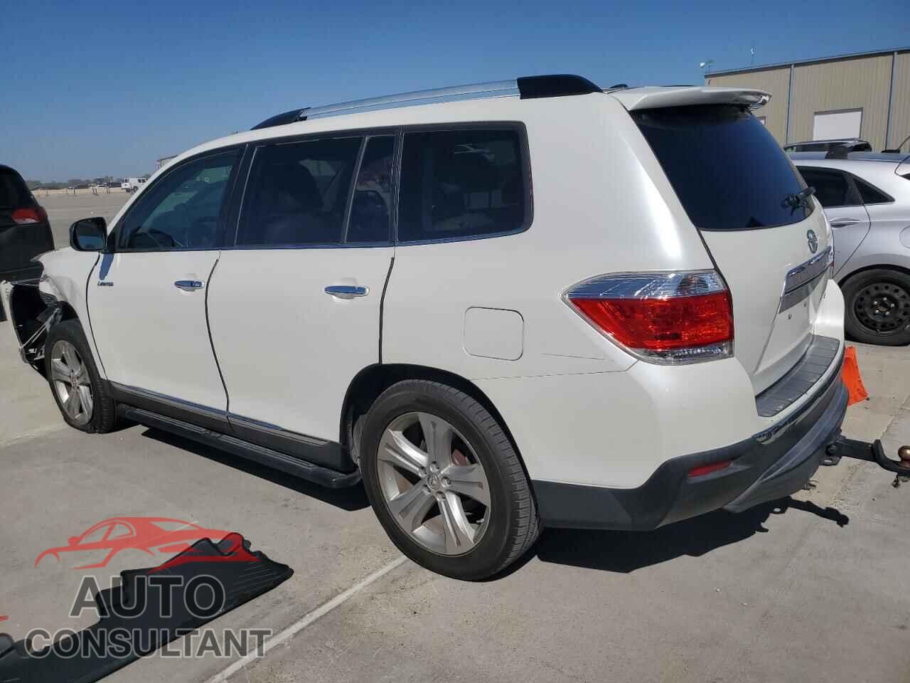 TOYOTA HIGHLANDER 2013 - 5TDDK3EH8DS251847