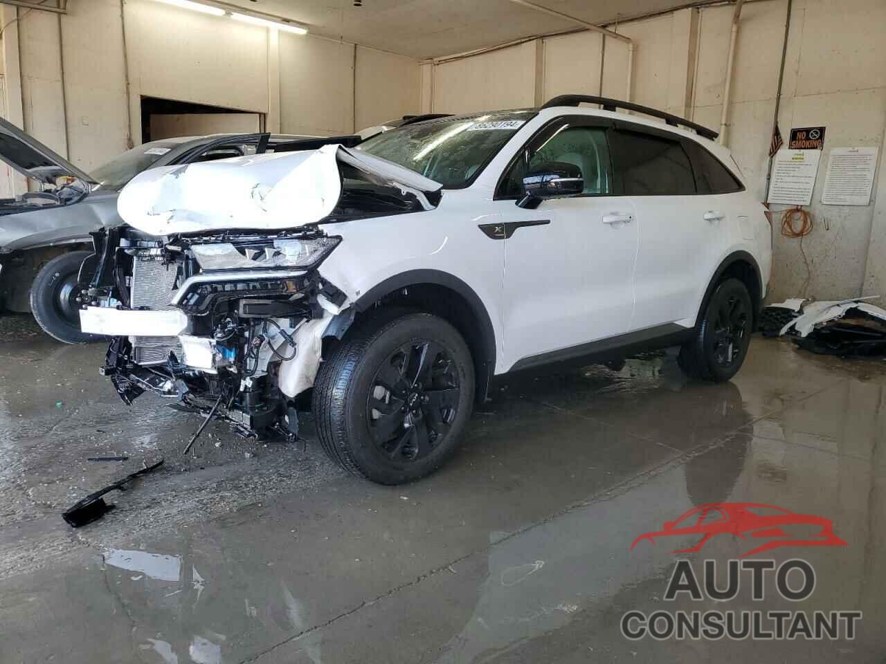 KIA SORENTO 2023 - 5XYRLDLC8PG196169